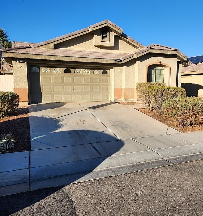 1st image of 3216 Copper Sunset Ave