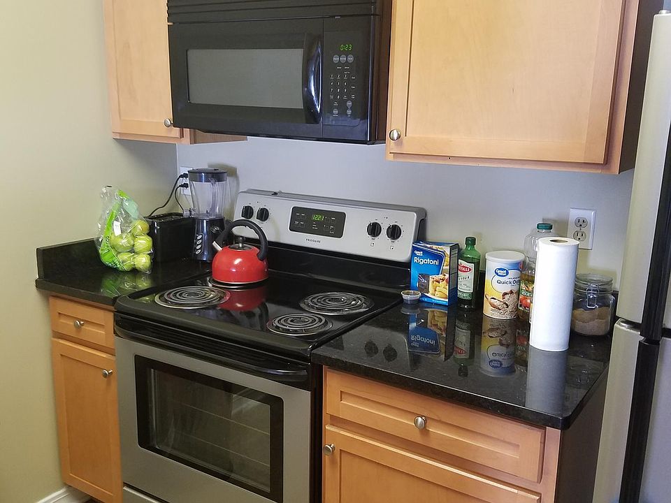 1st image of 8874 Fox River Way