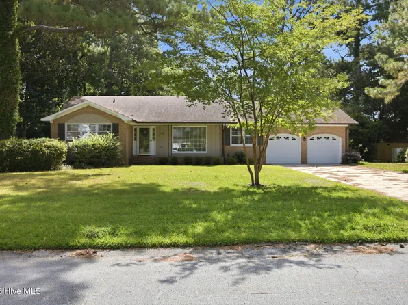 306 W Blackbeard Road W, Wilmington, NC 28409