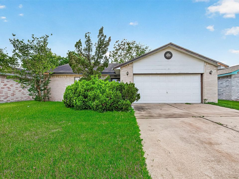 1st image of 7222 Londres Dr