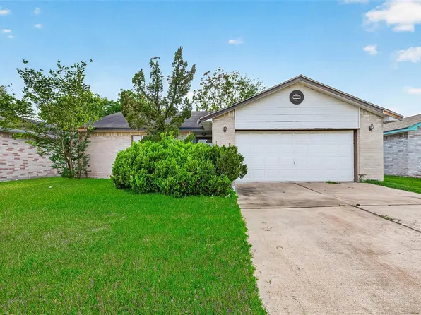 7222 Londres Dr, Houston, TX 77083