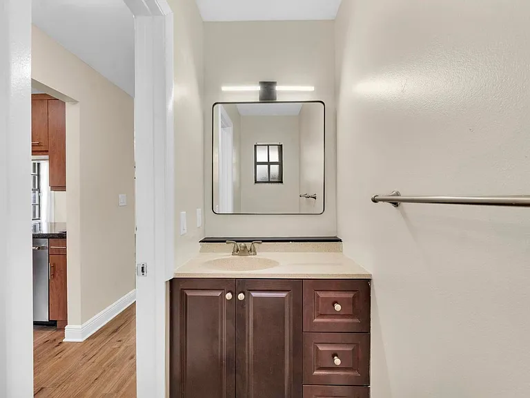 10723 NW 10th St S #TOWNHOUSE — Photo 14
