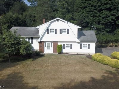 106 Kiwanis Dr, Wayne, NJ, 07470