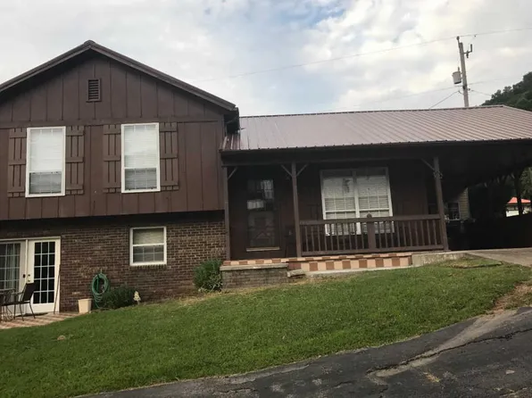 32 Little Adams Ln, Pikeville, KY 41501