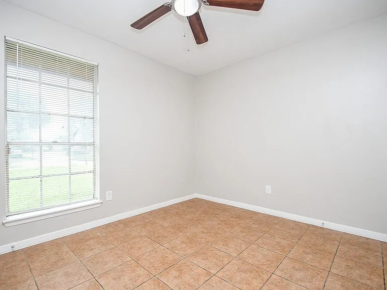12610 Plum Meadow Ln — Photo 13