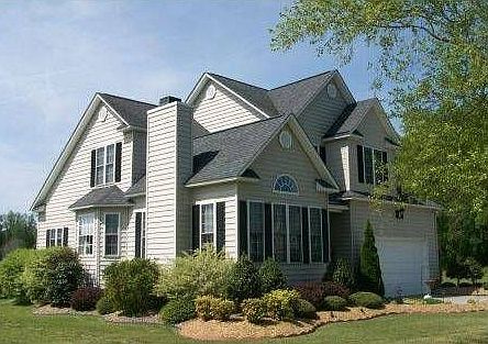 2nd image of 2606 Spring Creek Dr