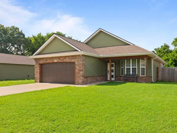 606 E Glenview Street, Neosho, MO 64850