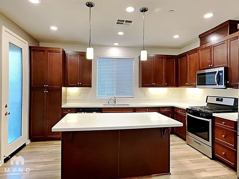 343 Mission Villas Rd — Photo 3
