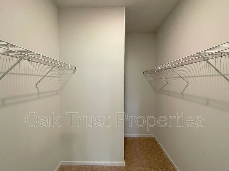 217 Lapping Waters Dr — Photo 11