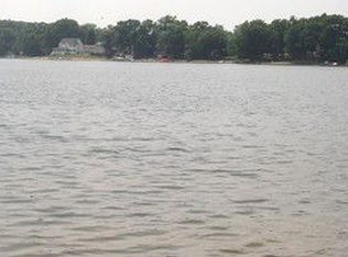 94722 60th St, Dowagiac, MI 49047