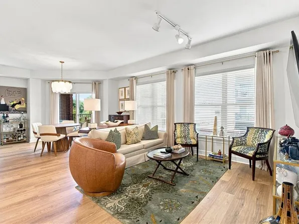 200 River Vista Dr Unit 424, Atlanta, GA 30339