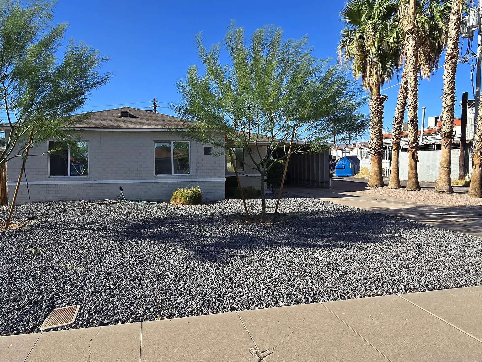 3 bed, 1100 sqft, $1,849 — Photo 2