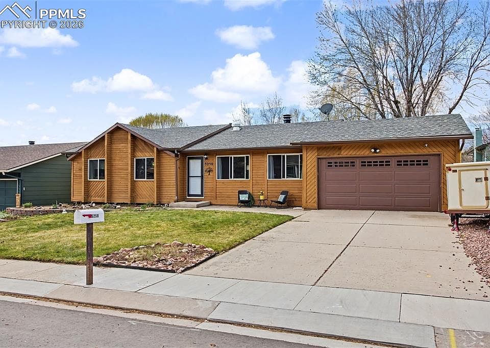 1st image of 5250 Mule Deer Dr