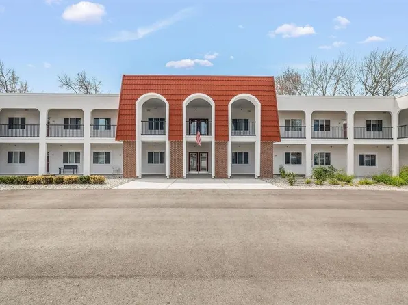 9035 Greenway Blvd APT C48, Saginaw, MI 48609