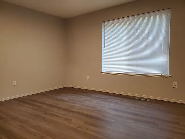 4127 Phillips Rd SE — Photo 13