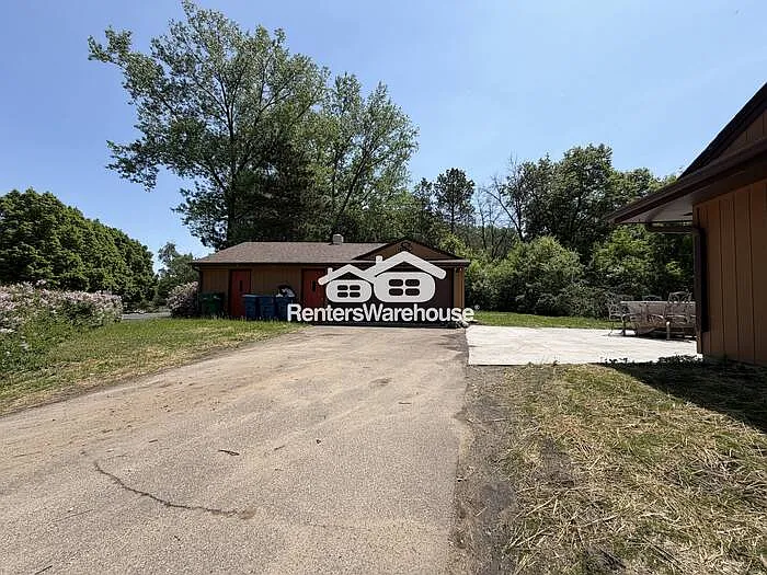 52 West Rd — Photo 29