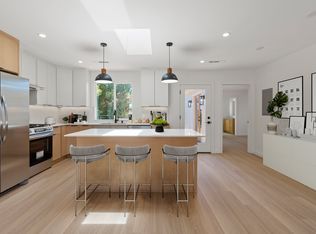 210 Fairview Dr, Napa, CA 94559