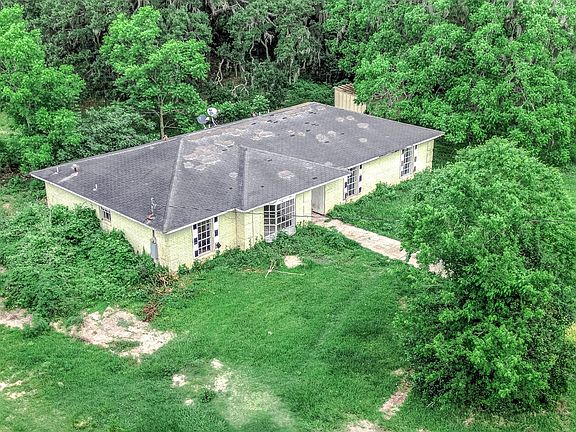 3rd image of 2719 Fm 524 Rd