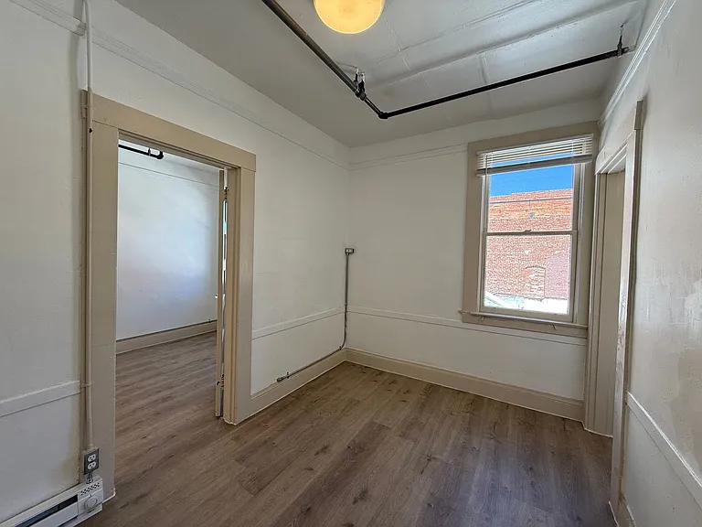 858 Washington St #132-133 — Photo 2