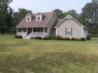 290 Cherrydale Ln, Henderson, TN 38340