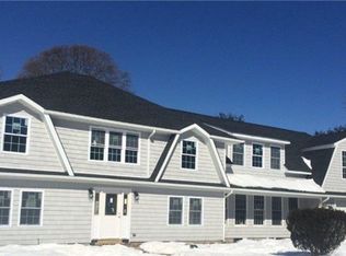 73 Carl Ct, Nesconset, NY 11767