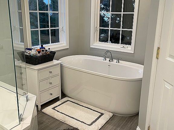 3rd image of 42254 Big Springs Ct
