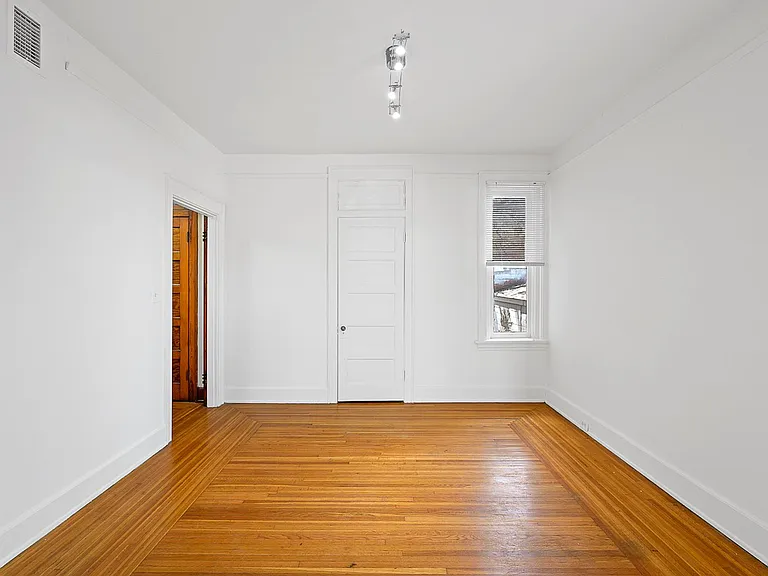 257 Hosea Ave — Photo 23