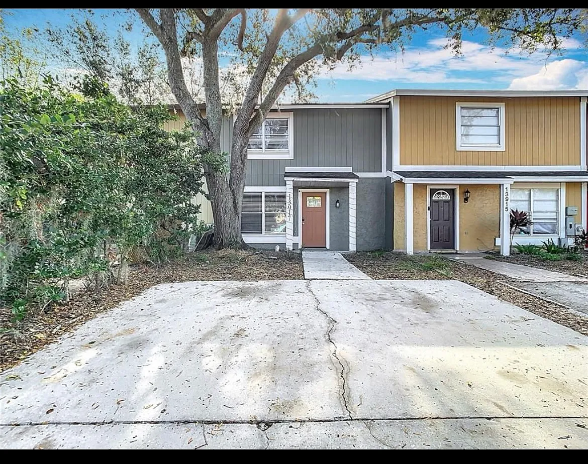 2 bed, 1000 sqft, $2,200 — Photo 1