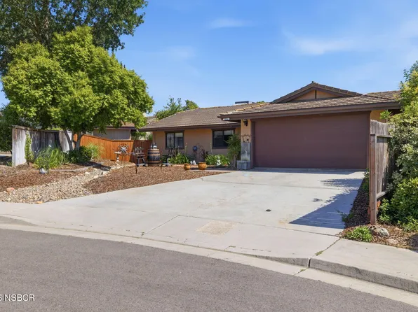 1016 Pamela Ct, Paso Robles, CA 93446