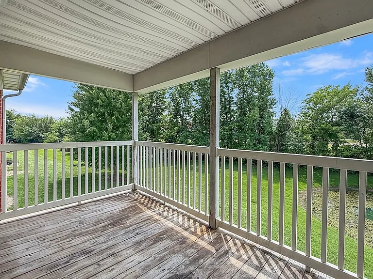 705 Beachfront Dr — Photo 23