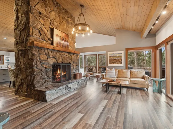 2312 Houston Cir, Whitefish, MT 59937