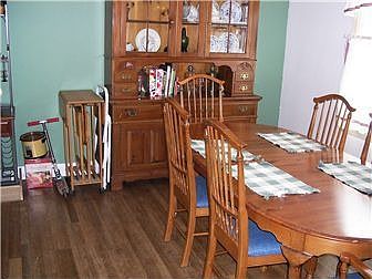 Kitchen  Eating Area