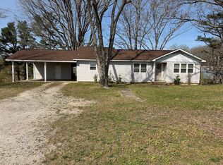 9931 State Route 17, West Plains, MO 65775