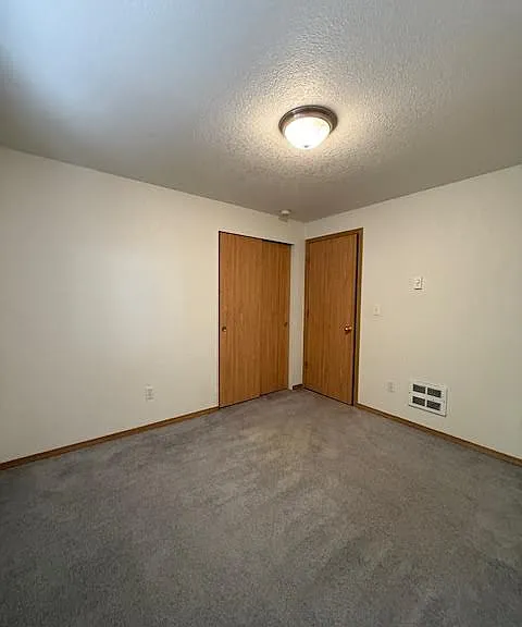 18748 Rampart Dr SE — Photo 17