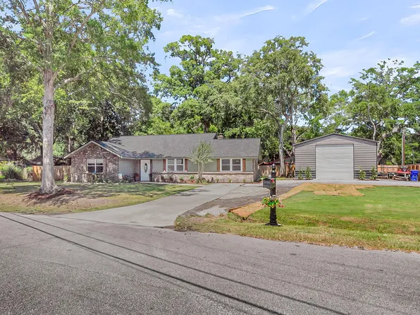 1040 Yorktown Dr, Charleston, SC 29412