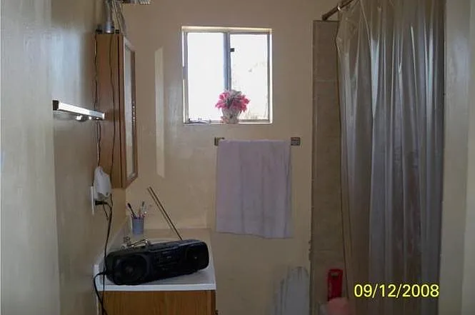 1775 Bonnie Brae St — Photo 25