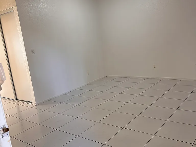 3882 Terrazzo Ave — Photo 3