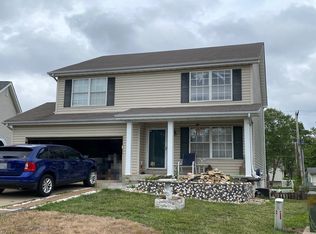 523 Parkland Place Dr, O'Fallon, MO 63366