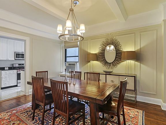 4th image of 151 W 74th St APT 5A