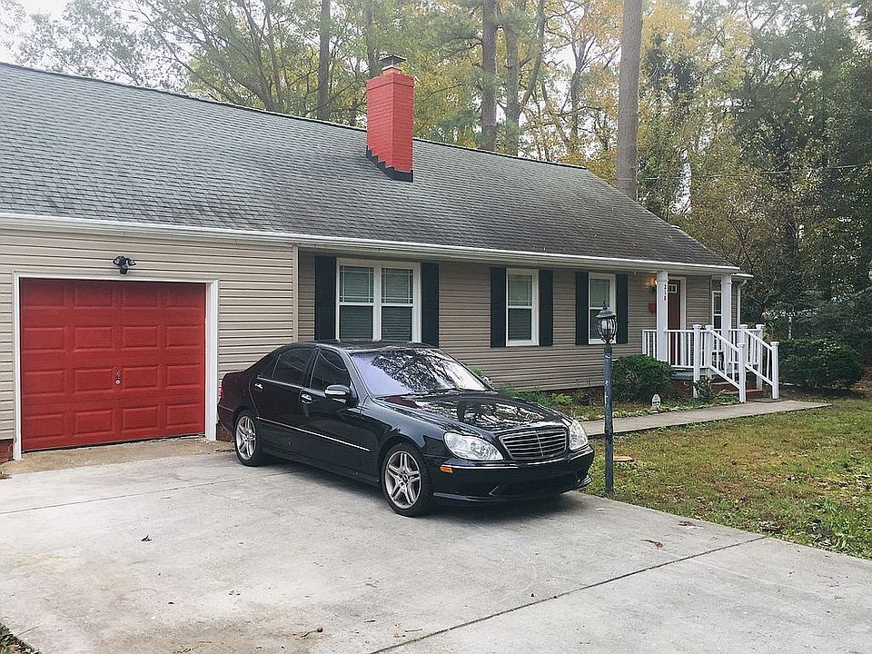 1st image of 218 Pine Grove Rd