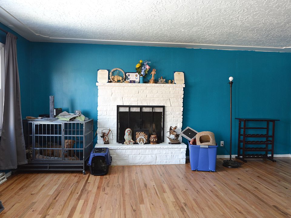 Living Room_02242023