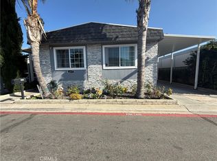 227 Palos Verdes Dr, Santa Ana, CA 92704