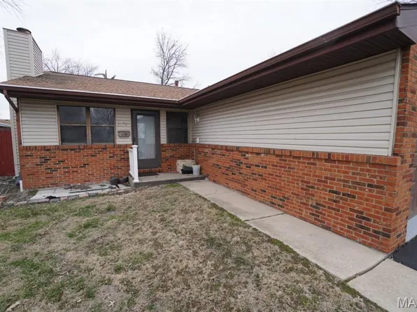 3170 Yale Dr, Granite City, IL 62040