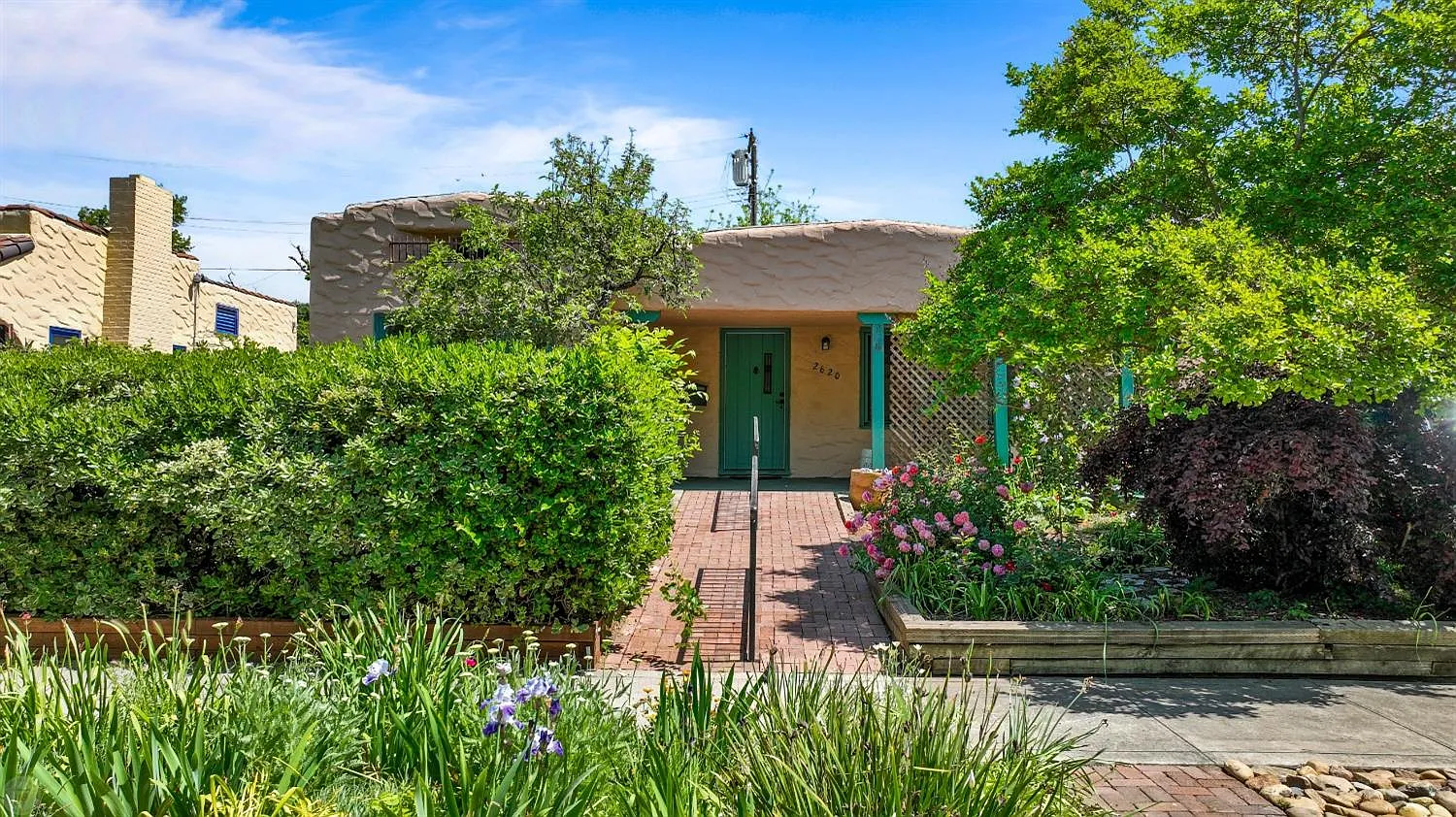 2620 Crafton Way photo 1