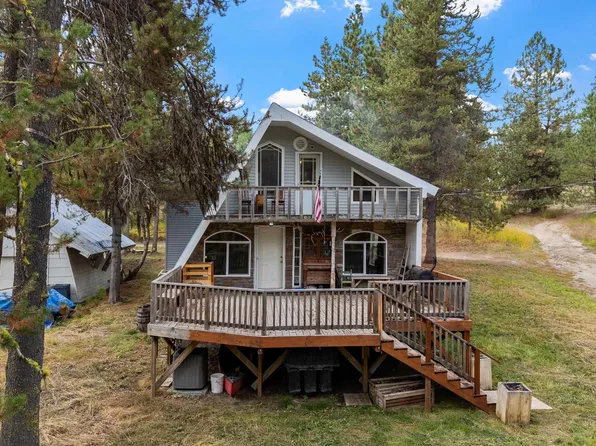 10357 Skunk Creek Rd, Cascade, ID 83611