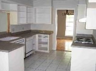 633 Moorside Dr, Windcrest, TX 78239