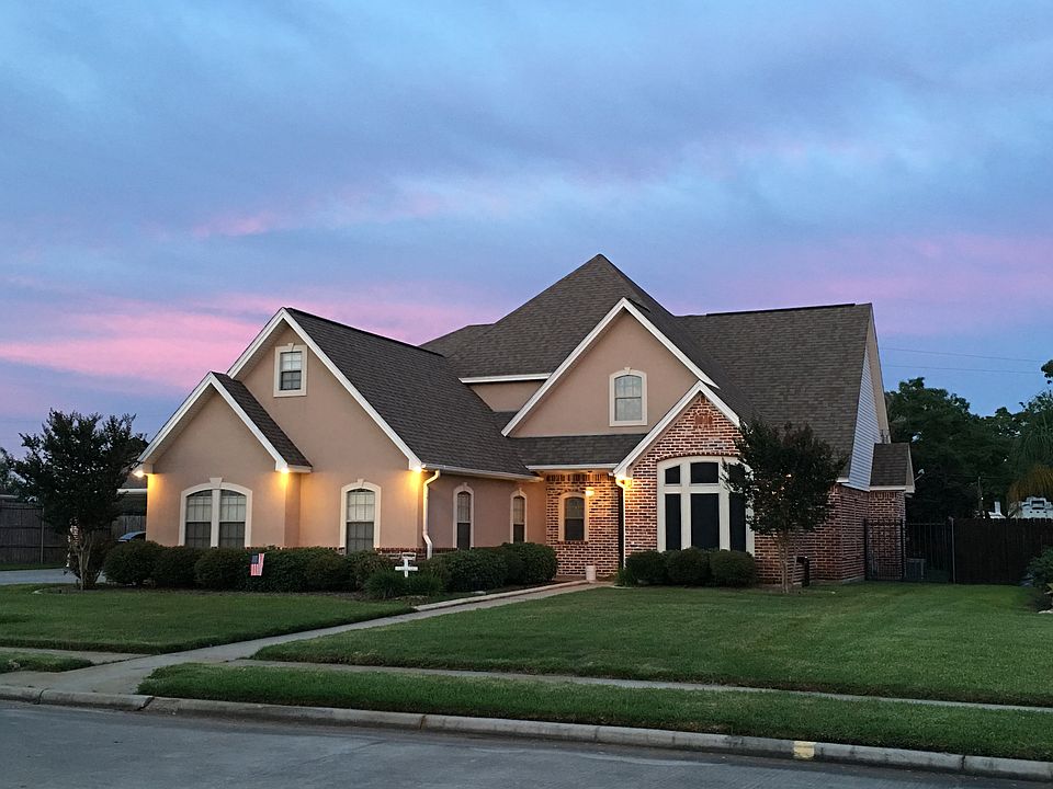 1st image of 3163 Williamsburg Ln
