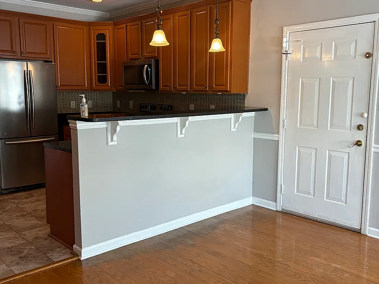 403 Saint Dunstans Ct — Photo 11