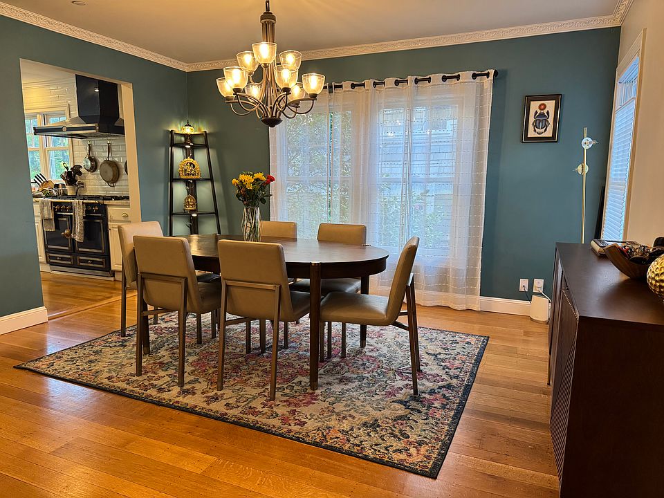 Entry and dining room