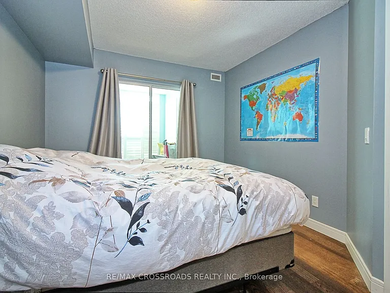 31 Bales Ave #503 — Photo 10